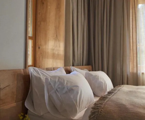 מלון Enhotel זקופאנה